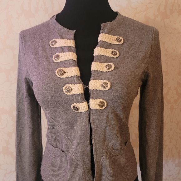 ForeverTwentyone Boutique Sweaters - ForeverTwentyone Boutique Sweater-Military Style